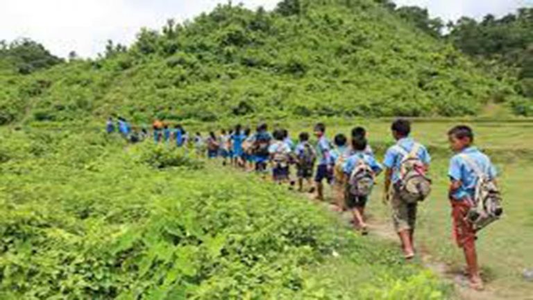 Sevinch Mominova seks Tukli mushukdagi cumshots bilan kompilyatsiya